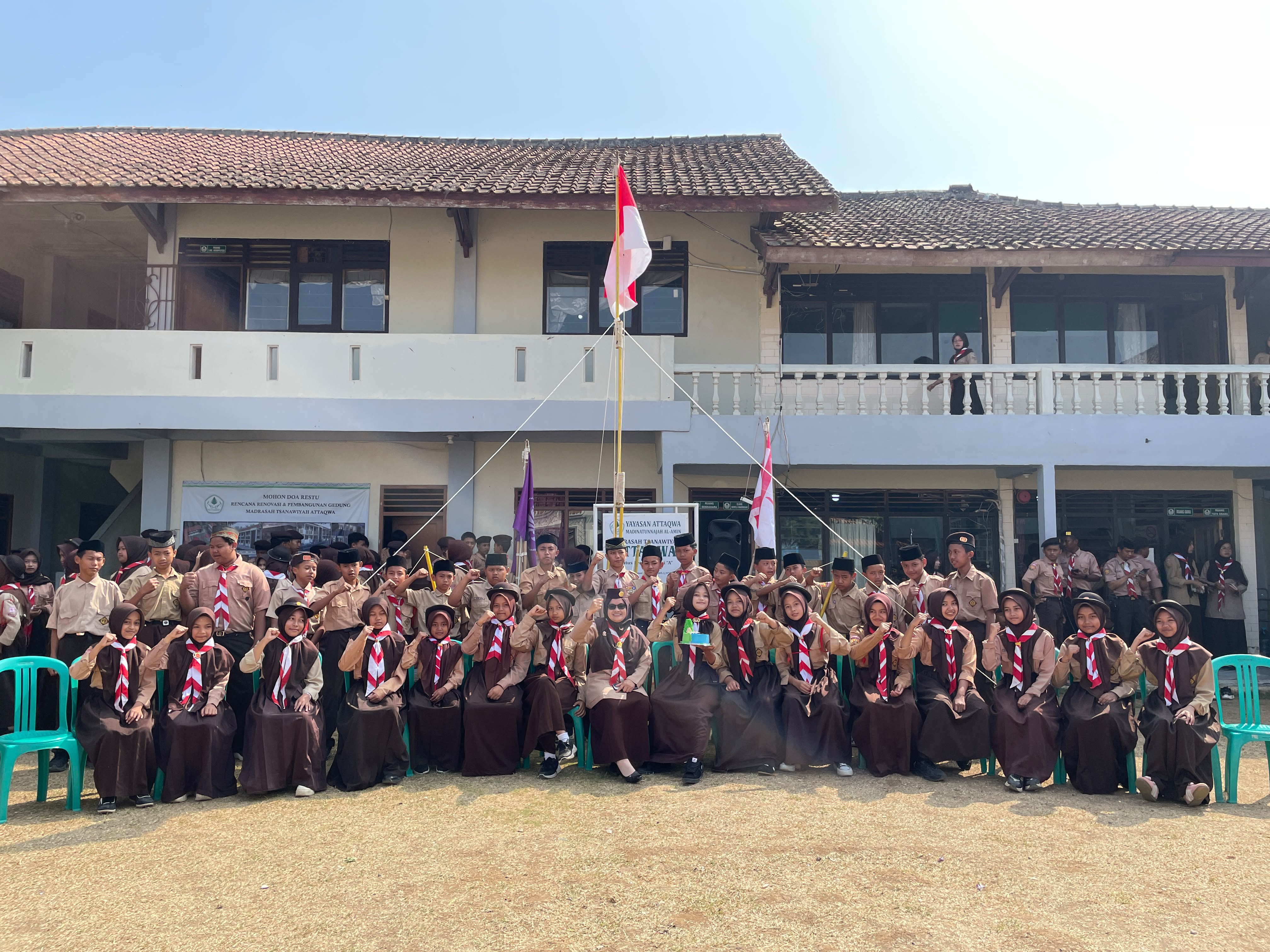 Foto Bersama HUT Pramuka Ke 65